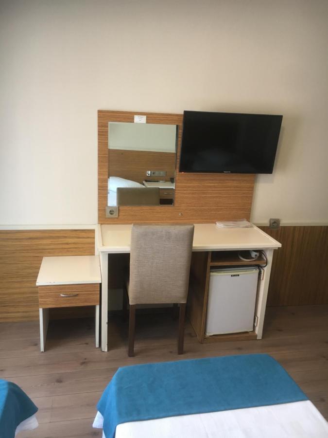 Oezguer Hotel Trabzon Bagian luar foto